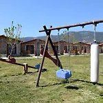 Nyaraló Begonvillage *