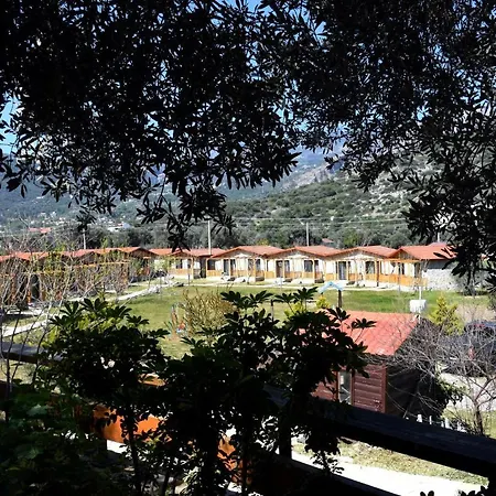 Begonvillage בית נופש *