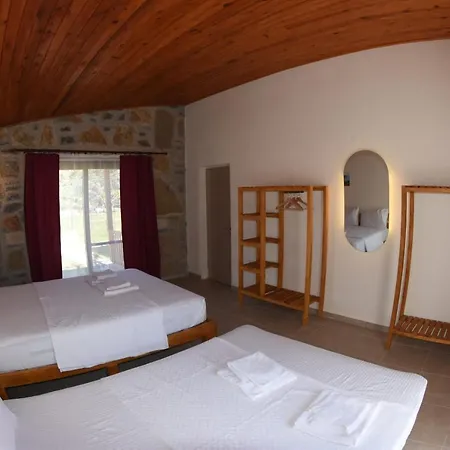 Begonvillage בית נופש דטקה