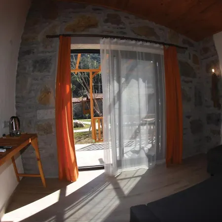 Holiday home Begonvillage