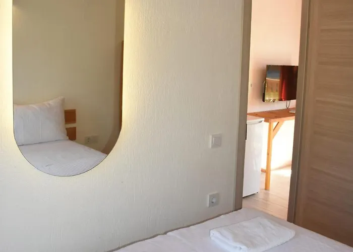 Begonvillage بيت للعطل *