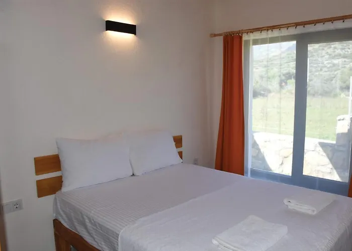 Begonvillage بيت للعطل *